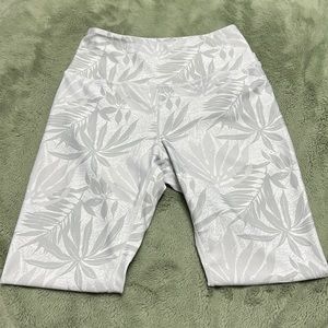 Workout leggings white with light grey pattern